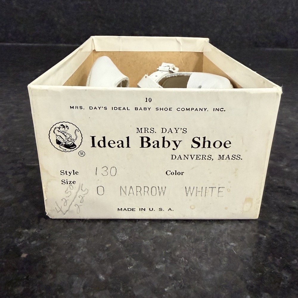 Mrs Days Ideal Baby Shoes Vintage 1960's T-Strap White Size 0 With Original Box - Picture 14 of 16